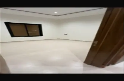 Apartment - 4 Bedrooms - 3 Bathrooms for sale in Al Dar Al Baida - Riyadh - Ar Riyadh