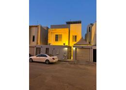 فيلا - 4 غرف نوم - 2 حمامات for للبيع in حي عرقة - غرب الرياض - الرياض