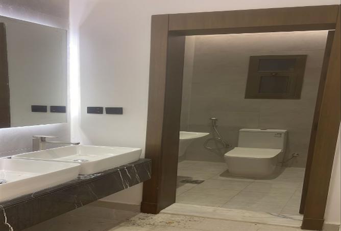 258558 - Property Image 3