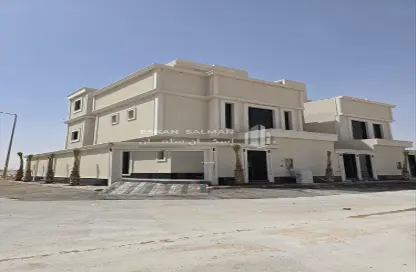 Apartment - 7+ Bedrooms - 4 Bathrooms for sale in Al Janadriyah - Riyadh - Ar Riyadh