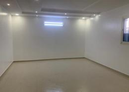 Apartment - 2 bedrooms - 2 bathrooms for للايجار in Tuwaiq - West Riyadh - Ar Riyadh