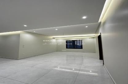 Apartment - 5 Bedrooms - 4 Bathrooms for sale in As Safa - Jeddah - Makkah Al Mukarramah