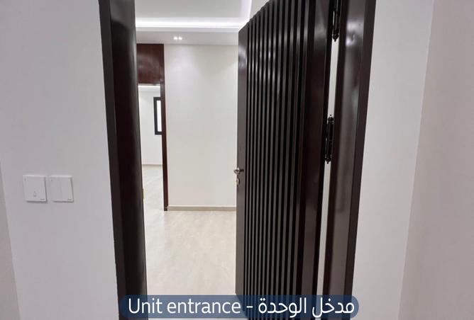 258467 - Property Image 2