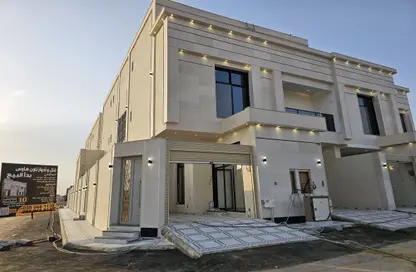 Full Floor - 4 Bedrooms - 5 Bathrooms for sale in Al Maizialah - Riyadh - Ar Riyadh