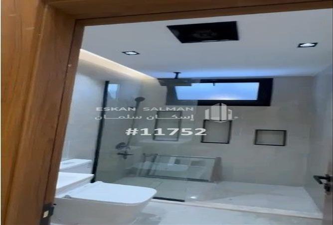 248235 - Property Image 3