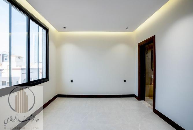 256275 - Property Image 3
