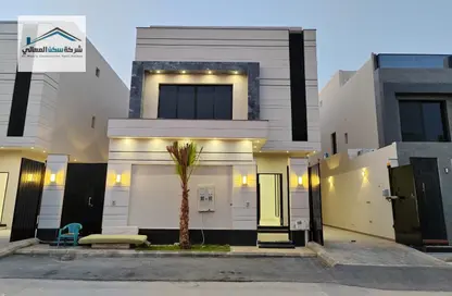 Villa - 5 Bedrooms - 6 Bathrooms for sale in Al Munsiyah - East Riyadh - Ar Riyadh
