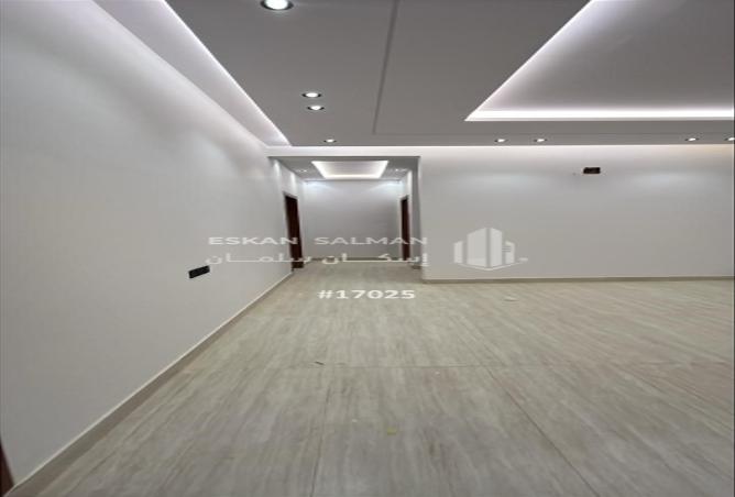 257182 - Property Image 2