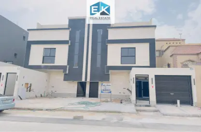 Full Floor - 4 Bedrooms - 4 Bathrooms for sale in Al Munisiyah - Riyadh - Ar Riyadh