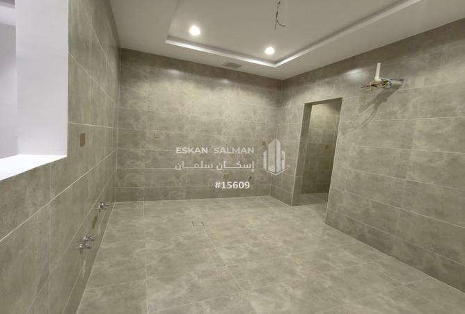 255363 - Property Image 3