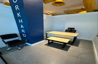 Office Space - Studio - 7+ Bathrooms for rent in Al Suwaidi - Riyadh - Ar Riyadh
