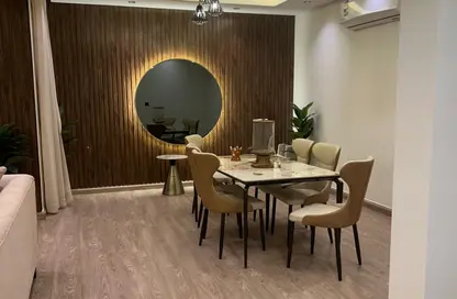 Apartment - 2 Bedrooms - 2 Bathrooms for rent in Al Malqa - Riyadh - Ar Riyadh