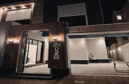 Full Floor - 5 Bedrooms - 4 Bathrooms for sale in Ar Rimal - Riyadh - Ar Riyadh