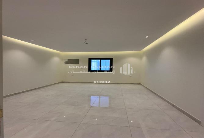 249069 - Property Image 2