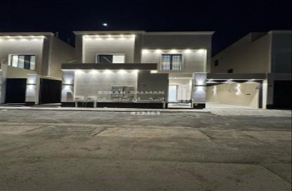 طابق كامل - 5 غرف نوم - 3 حمامات للبيع في الندوة - الرياض - الرياض