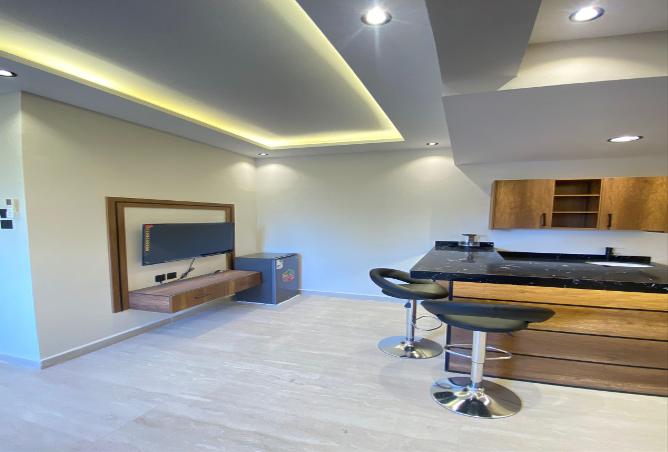 258601 - Property Image 2