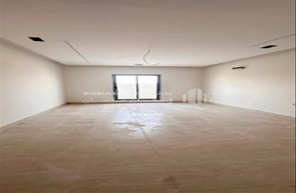 Apartment - 7 Bedrooms - 3 Bathrooms for sale in Prince Muhammad bin Saud - Ad Dammam - Eastern