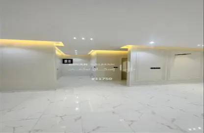 Villa - 7+ Bedrooms - 6 Bathrooms for sale in الواسط - امارة منطقة مكة المكرمة - الطائف - Makkah Al Mukarramah