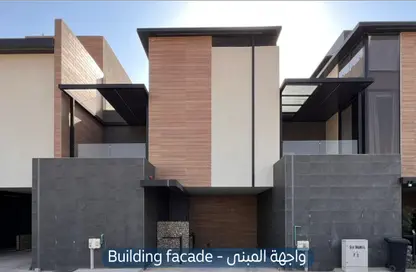 Villa - 4 Bedrooms - 6 Bathrooms for rent in Al Munisiyah - Riyadh - Ar Riyadh