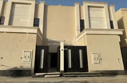 Apartment - 5 Bedrooms - 3 Bathrooms for sale in Al Janadriyah - Riyadh - Ar Riyadh