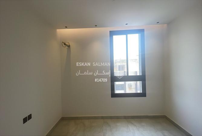 253631 - Property Image 2