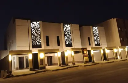 Villa - 3 Bedrooms - 5 Bathrooms for sale in Al Janadriyah - Riyadh - Ar Riyadh