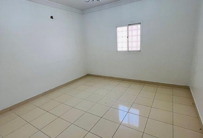 255454 - Property Image 2