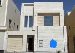 فيلا - 5 غرف نوم - 6 حمامات for للبيع in حي الرمال - شرق الرياض - الرياض