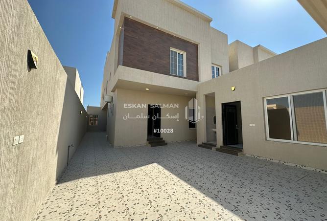 244972 - Property Image 2