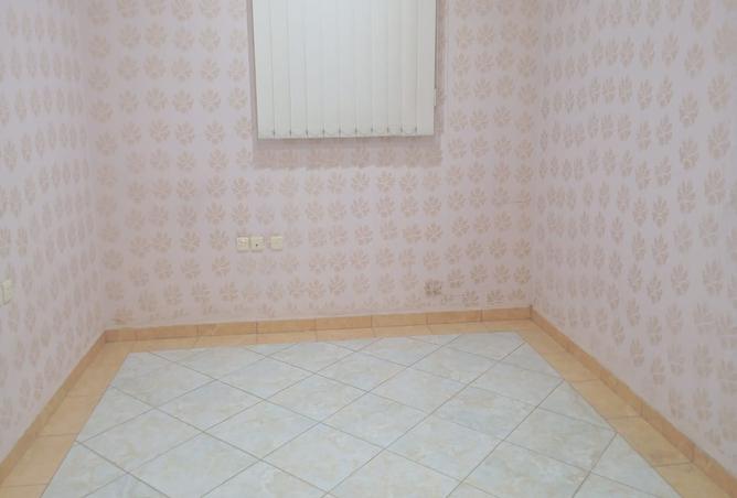 257012 - Property Image 2