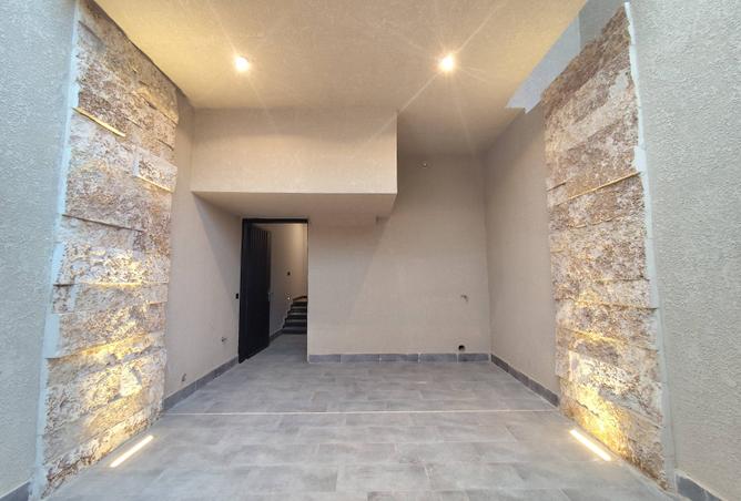 257820 - Property Image 3