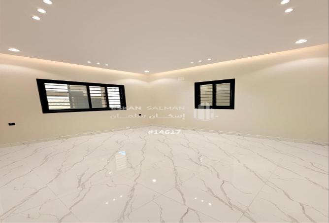 253565 - Property Image 2