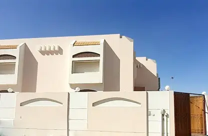فيلا - 5 غرف نوم - 4 حمامات للايجار في بئر عثمان - المدينه المنوره - المدينة المنورة