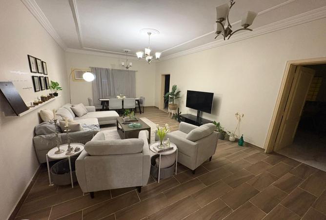 258713 - Property Main Image