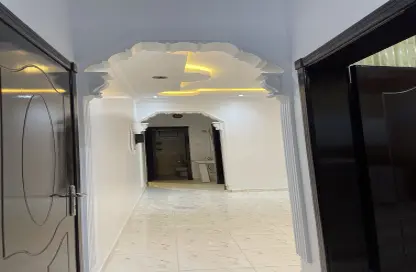 Apartment - 3 Bedrooms - 2 Bathrooms for rent in Al Aziziyah - Riyadh - Ar Riyadh