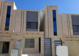 Apartment - 4 bedrooms - 4 bathrooms for للبيع in Al Musa Subdivision - Khamis Mushayt - Asir