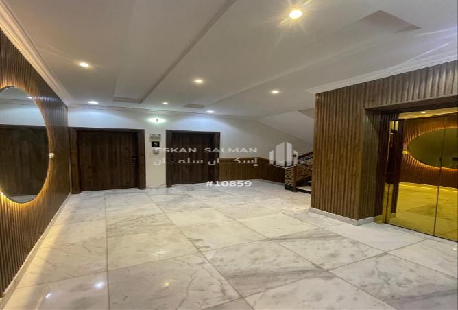 246195 - Property Image 2
