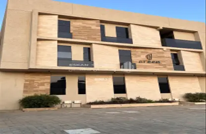 Apartment - 6 Bedrooms - 4 Bathrooms for sale in Ar Rawabi - Madinah - Al Madinah Al Munawwarah