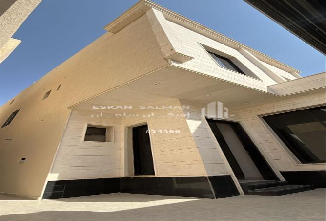 253410 - Property Image 2