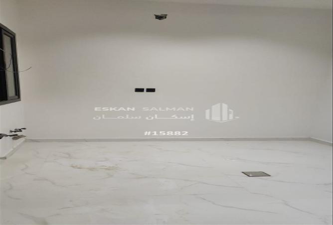 255585 - Property Image 3