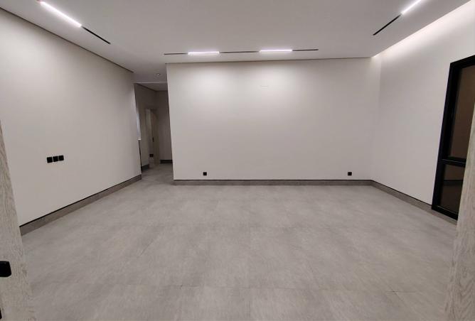 258129 - Property Main Image