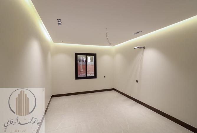 256477 - Property Image 3