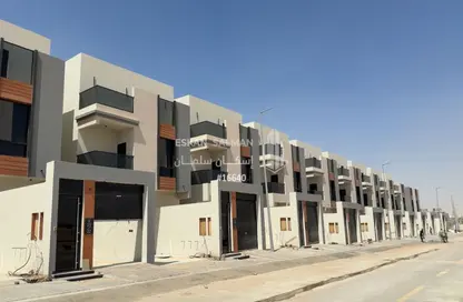 Full Floor - 6 Bedrooms - 3 Bathrooms for sale in Al Murjan - Riyadh - Ar Riyadh