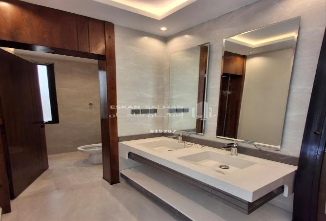 254472 - Property Image 3