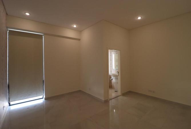 256000 - Property Image 2