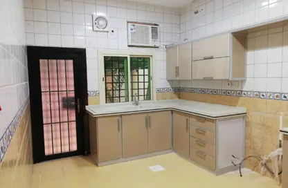 Villa - 7+ Bedrooms - 5 Bathrooms for sale in Ash Shati - Jeddah - Makkah Al Mukarramah