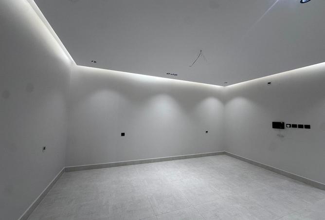 255986 - Property Image 3