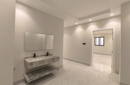 Apartment - 4 Bedrooms - 3 Bathrooms for sale in Ar Rimal - Riyadh - Ar Riyadh