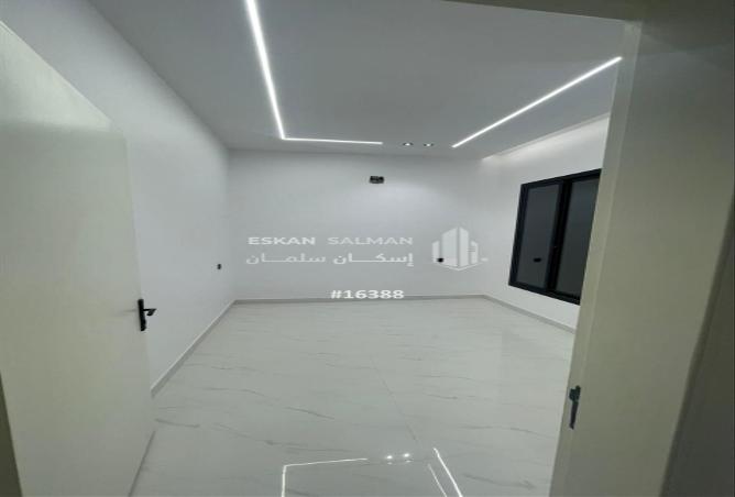 256284 - Property Image 3