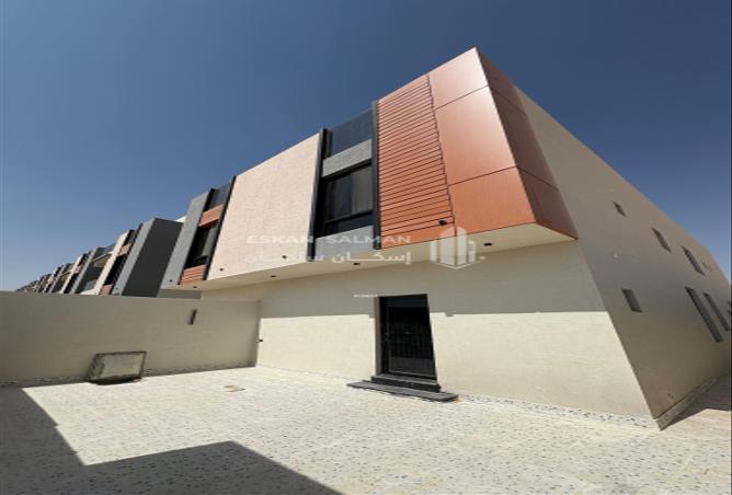 257086 - Property Image 2